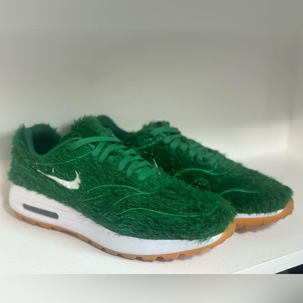 Extremely rare Nike Air Max 1 golf shoes “grass” size 9.5